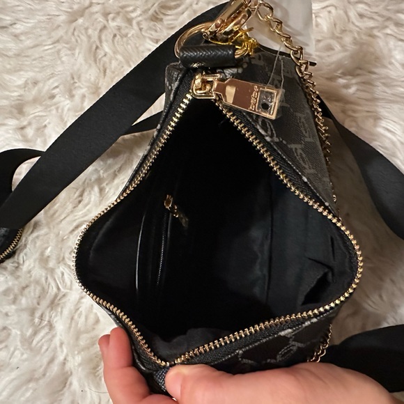 Be Gianna Monogram Crossbody Bag With Coin Purse Black NEW - Picture 6 of 7